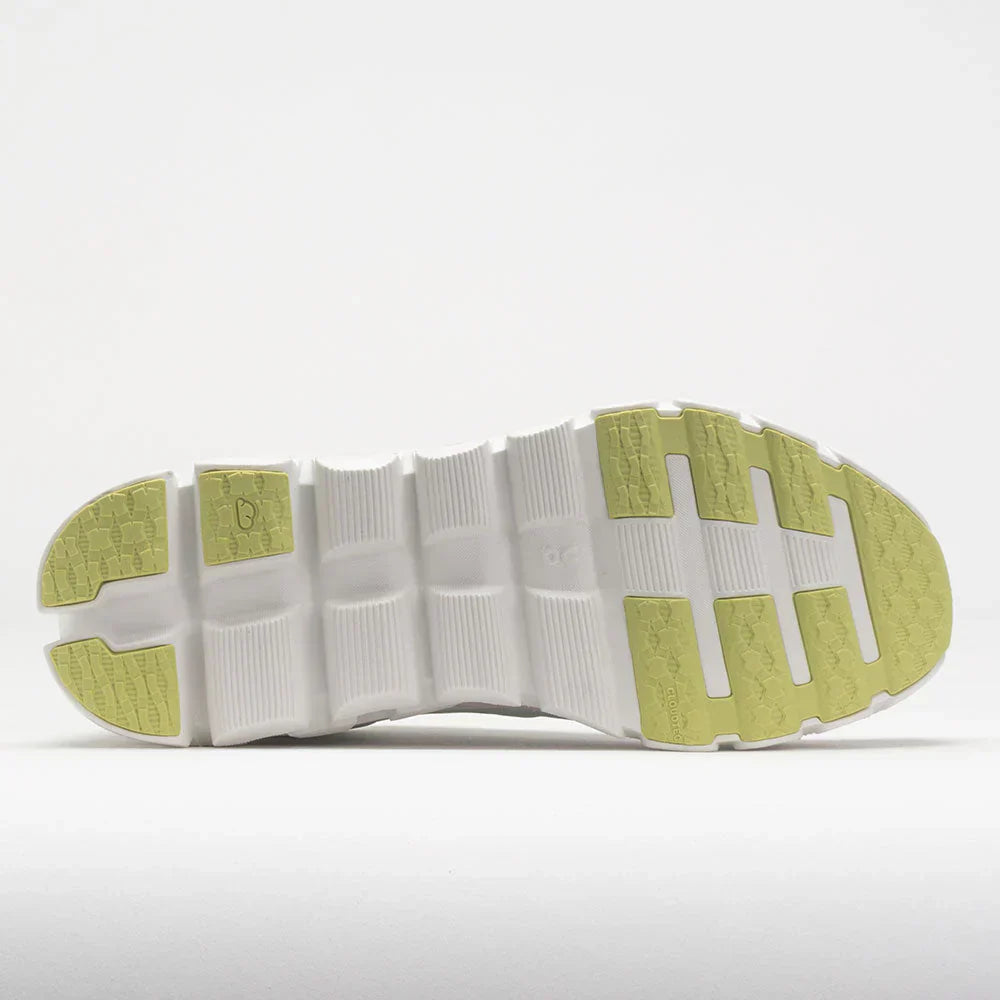 On Cloudflow 4 Women's White/Sand